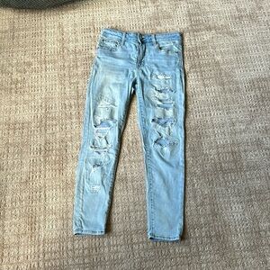 American eagle light wash blue jeans.